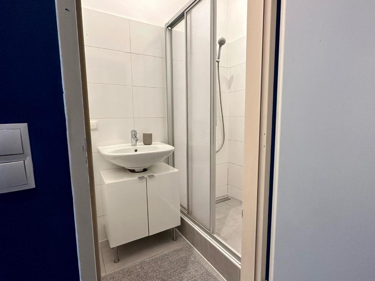 City Apartment - 2 Min To U1 Reumannplatz Виена Екстериор снимка
